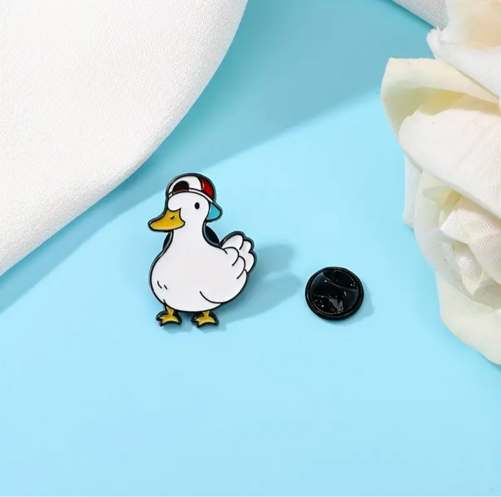 Pin's Canard Blanc Casquette