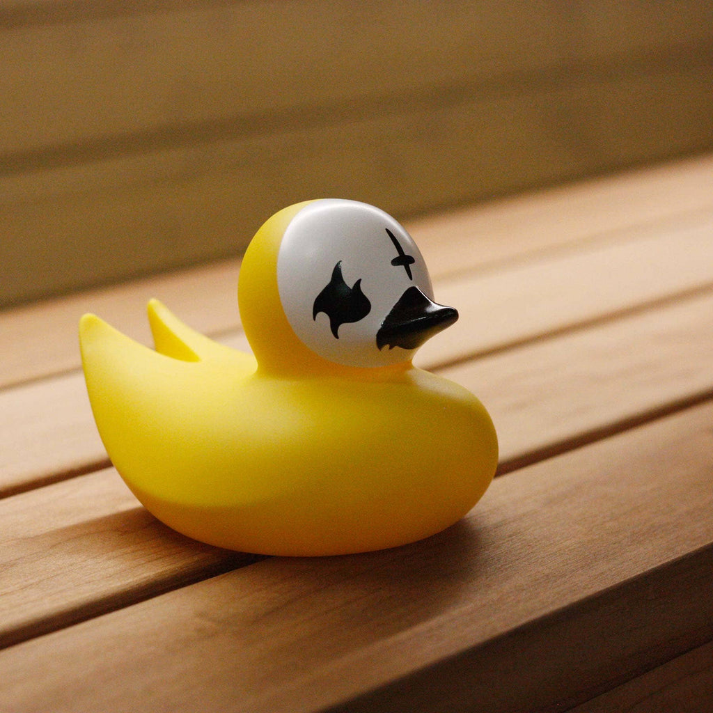 Canard Gothique avec peinture cadavre
