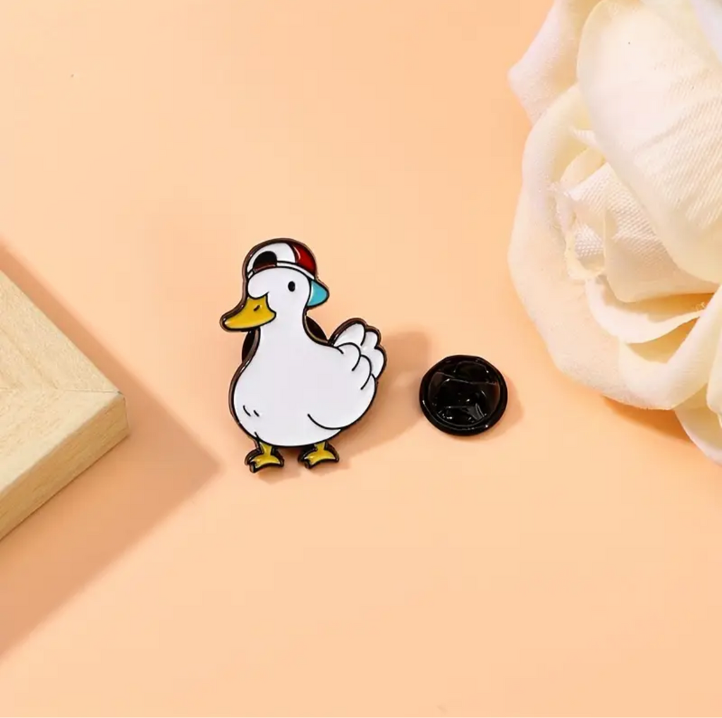 Pin's Canard Blanc Casquette