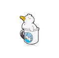 Pin's Canard Blanc dans un Mug