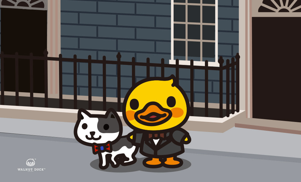 porte-cles-canard-gentleman-walnut-duck