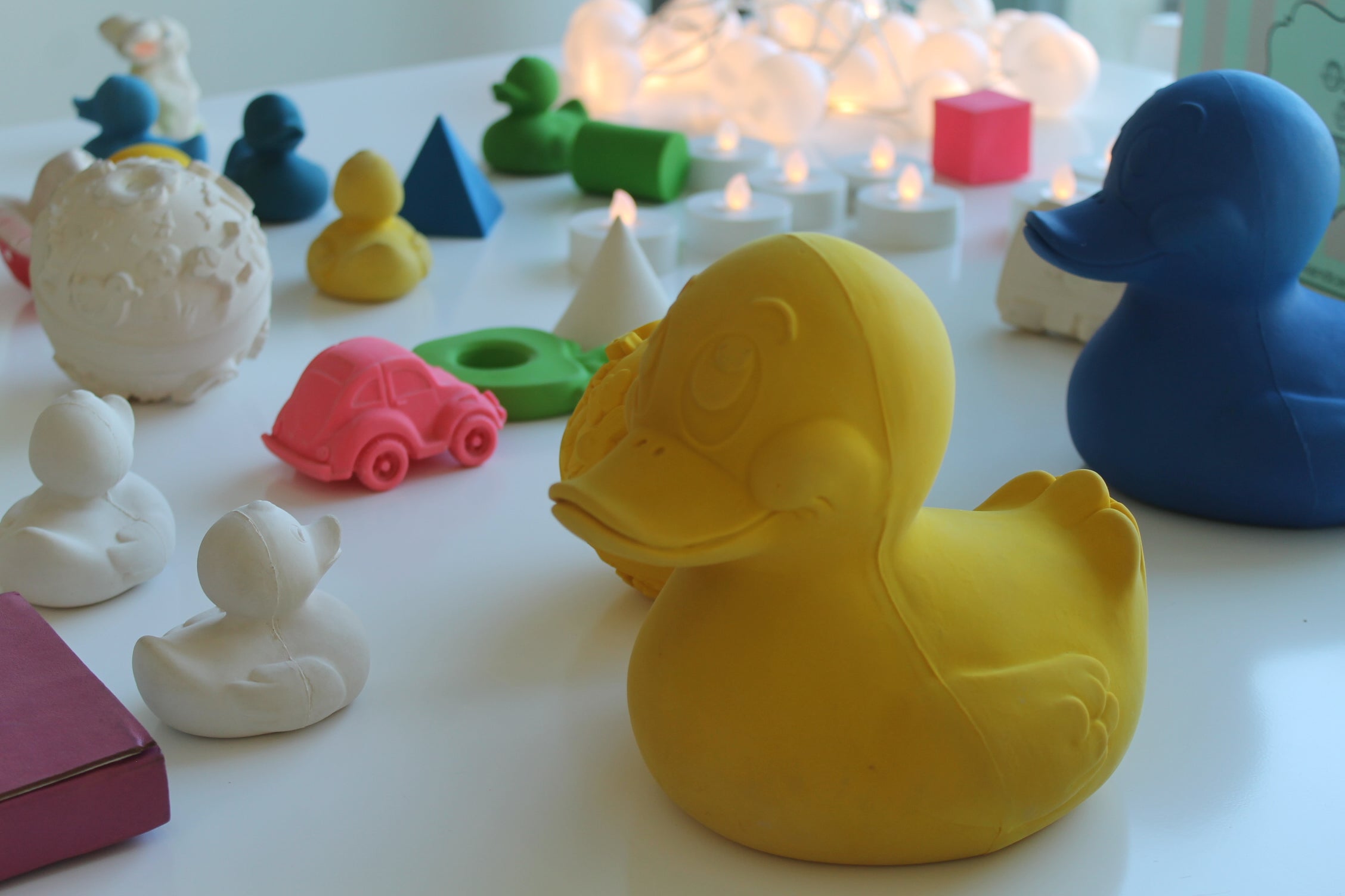 Elvis le Canard Blanc – Jouet de bain et dentition bébé – vue produit 41