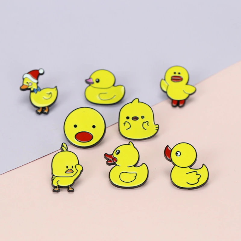 pins-canard-fantome-cdb