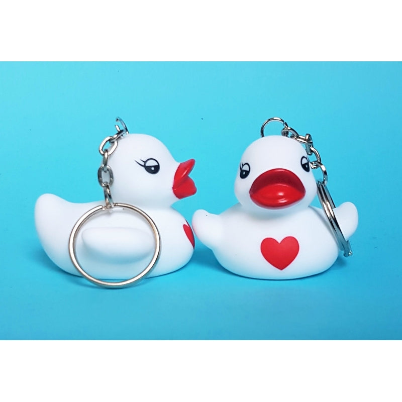 porte-cles-canard-blanc-coeur-rouge-dutch-ducky