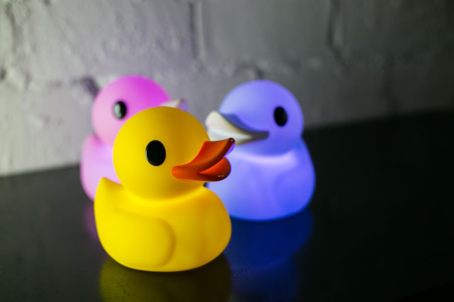 veilleuse-canard-jaune-dhink