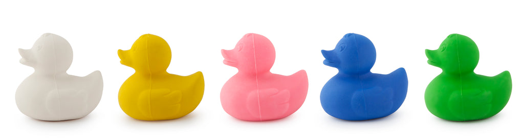 canard-monochrome-rose-oli-carol
