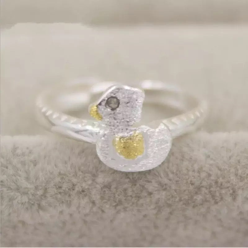 Silver duck ring